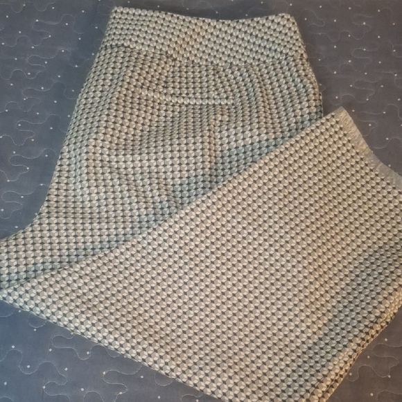 Worthington Modern Fit Cropped pants size 16W - Picture 1 of 6